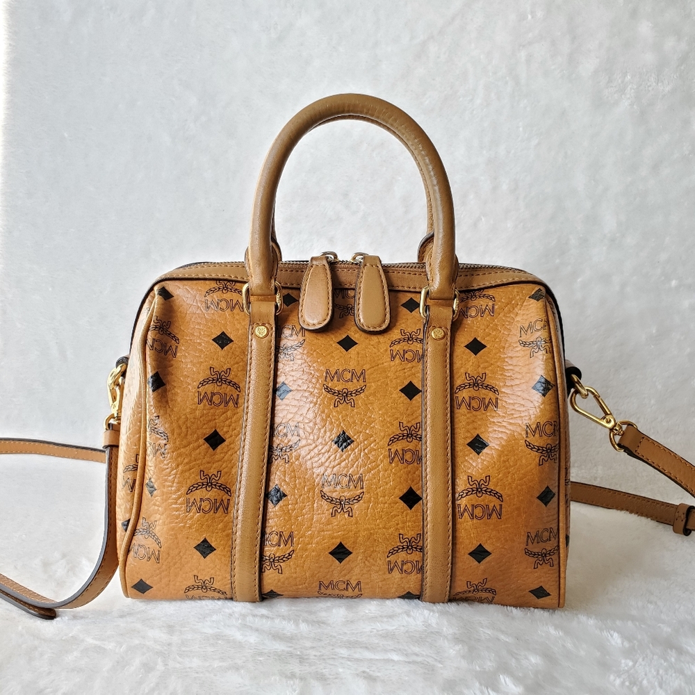 MCM Boston Two way sling Cognac
